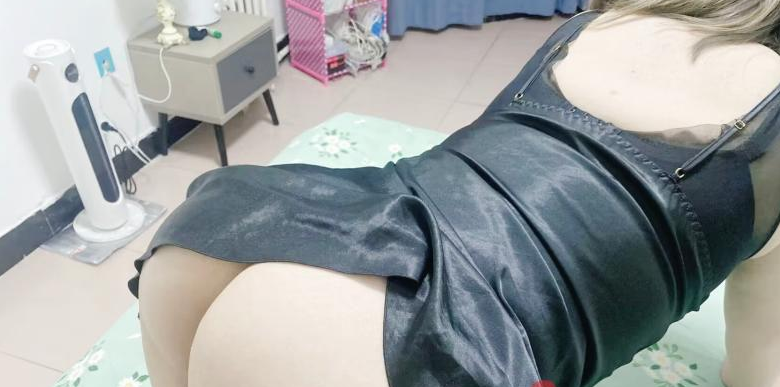 湖北E奶大胸性感少妇